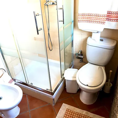 Vila Cosy In With Shared Pool And Views Aveiro