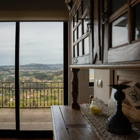 Cosy In With Shared Pool And Views Aveiro