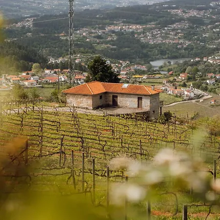 Cosy In With Shared Pool And Views Vila Aveiro