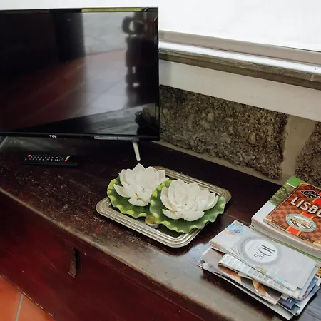 Cosy In With Shared Pool And Views Aveiro