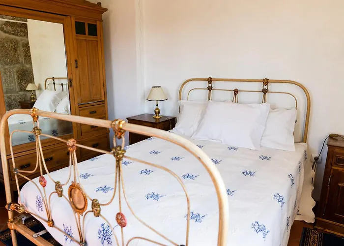 Villa Cosy In With Shared Pool And Views