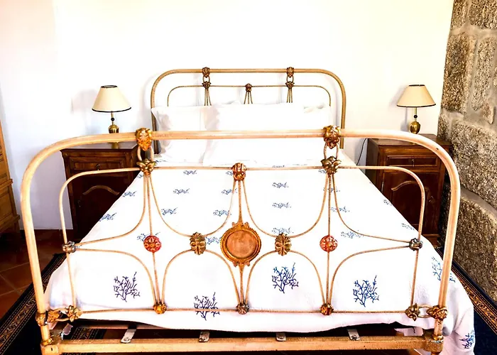 Cosy In With Shared Pool And Views *